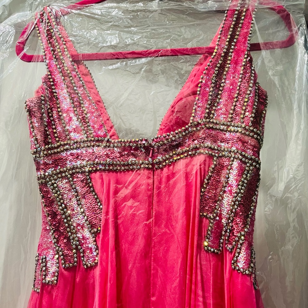 Sherri Hill Pageant/Prom Gown - Picture 4 of 7